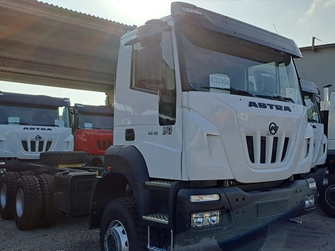 Chassis cabine 6x6 - Iveco Astra - export Afrique 